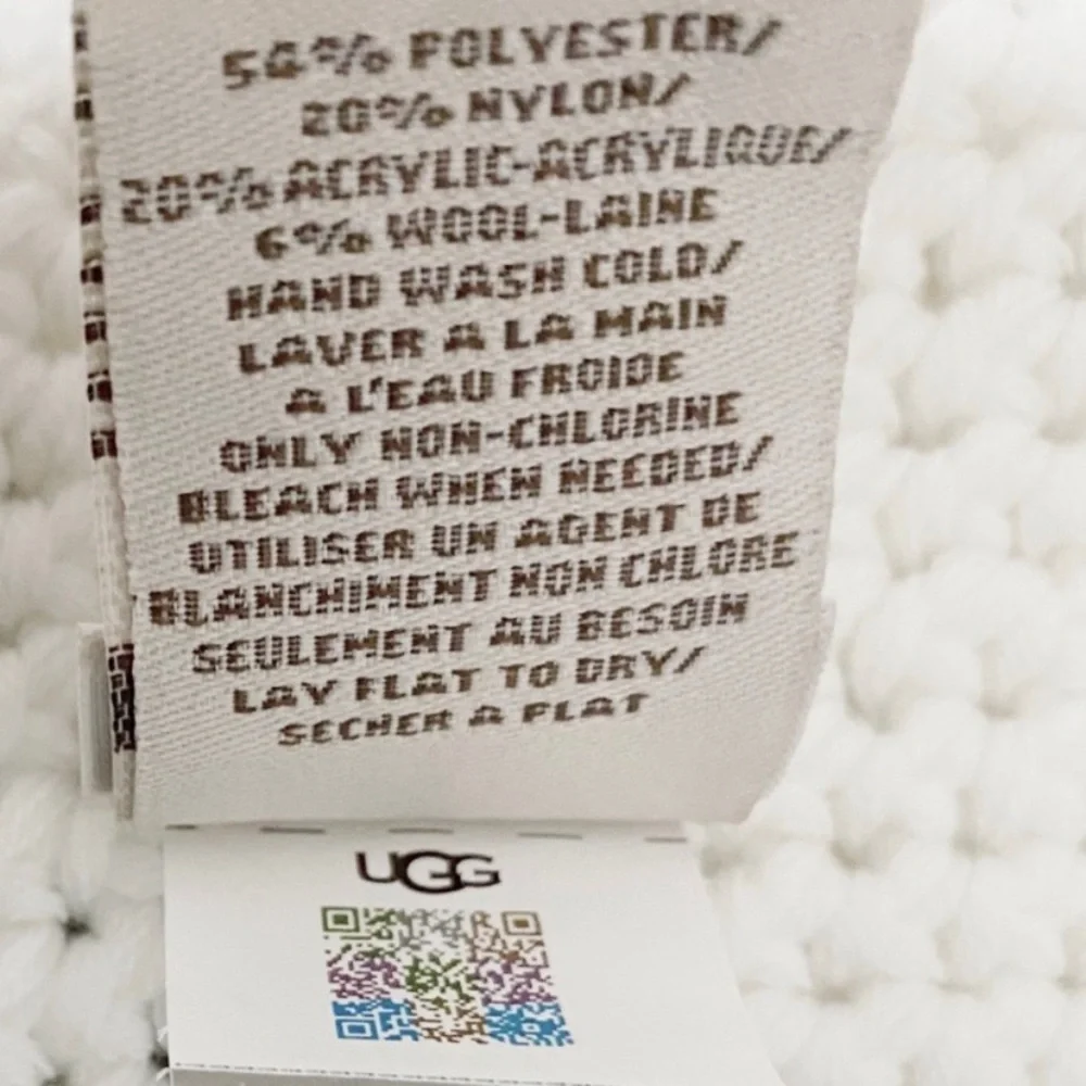 UGG White Ivory Pompom Beanie Knit Hat NWT - Picture 8 of 11